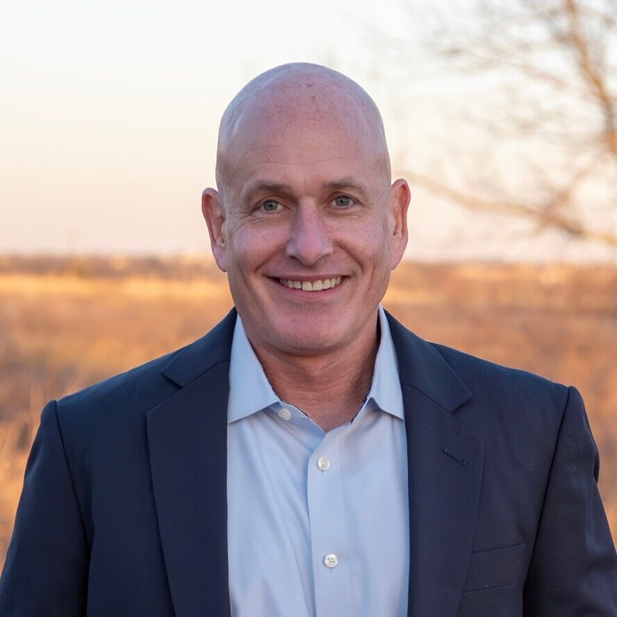 Scott Bray headshot